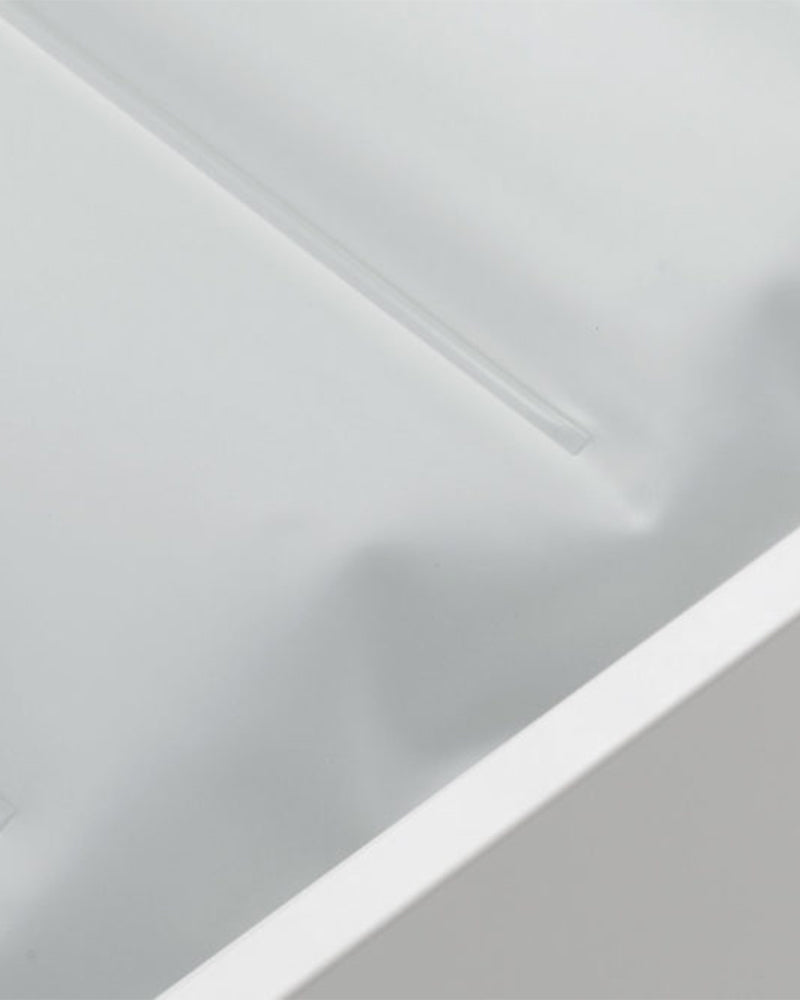 Andromeda - White treatment table - Water mattress